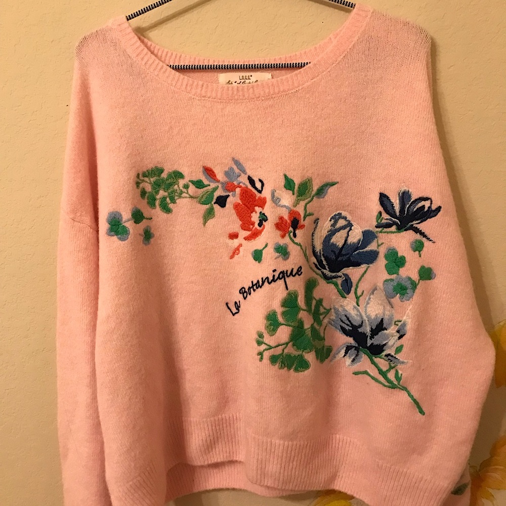 Embroidered Flower Oversized Sweater
